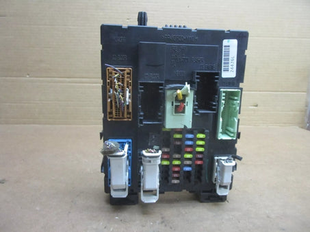 Caja de fusibles bcm para ford escape 2013 2016