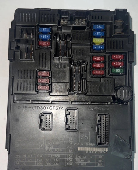 Caja de fusibles para versa 2013 2017